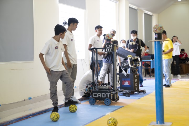 CADT STUDENT REPRESENTING CAMBODIA WON THE SPECIAL TOYOTA AWARD AT ABU ROBOCON 2022
